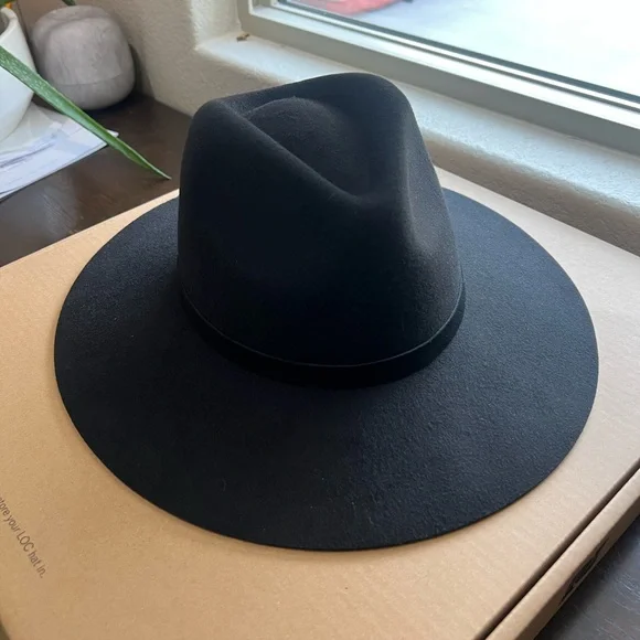 Lack of color the grove wool fedora NWT medium - sanvalentin.cl display picture 1
